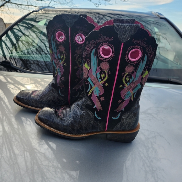 Ariat Leather Upper Boots Pink & Teal Embroidery Style 10006763 Size 8.5 - Picture 3 of 6